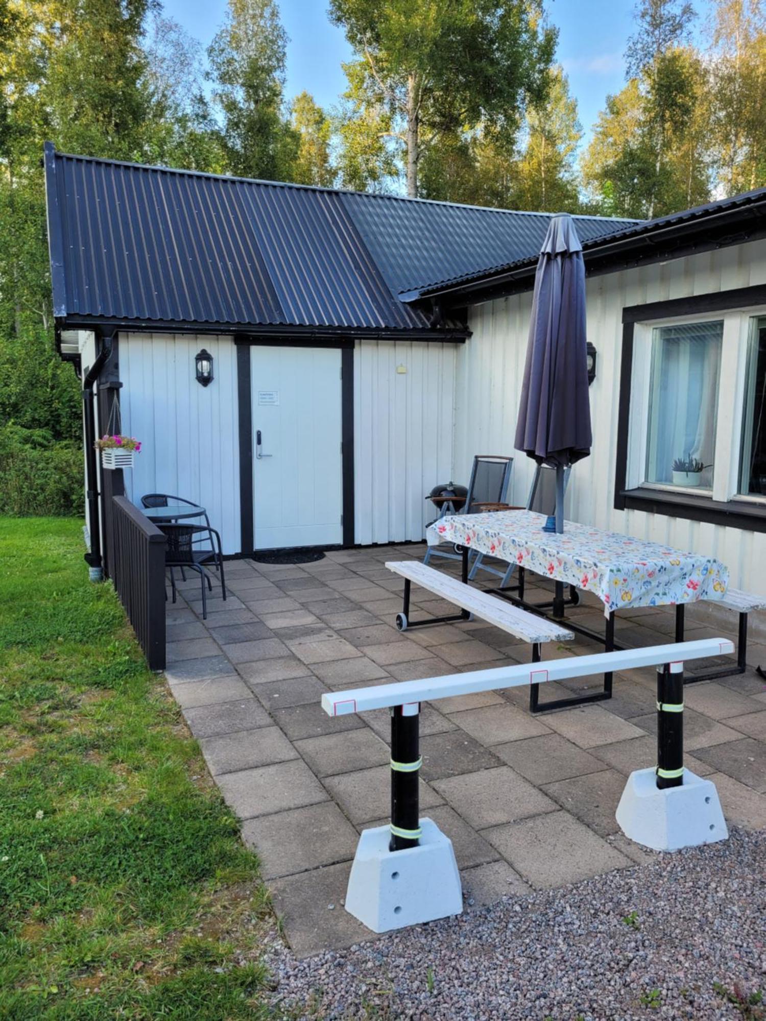 Karlstorp 4 Km Fran Виммербю Экстерьер фото